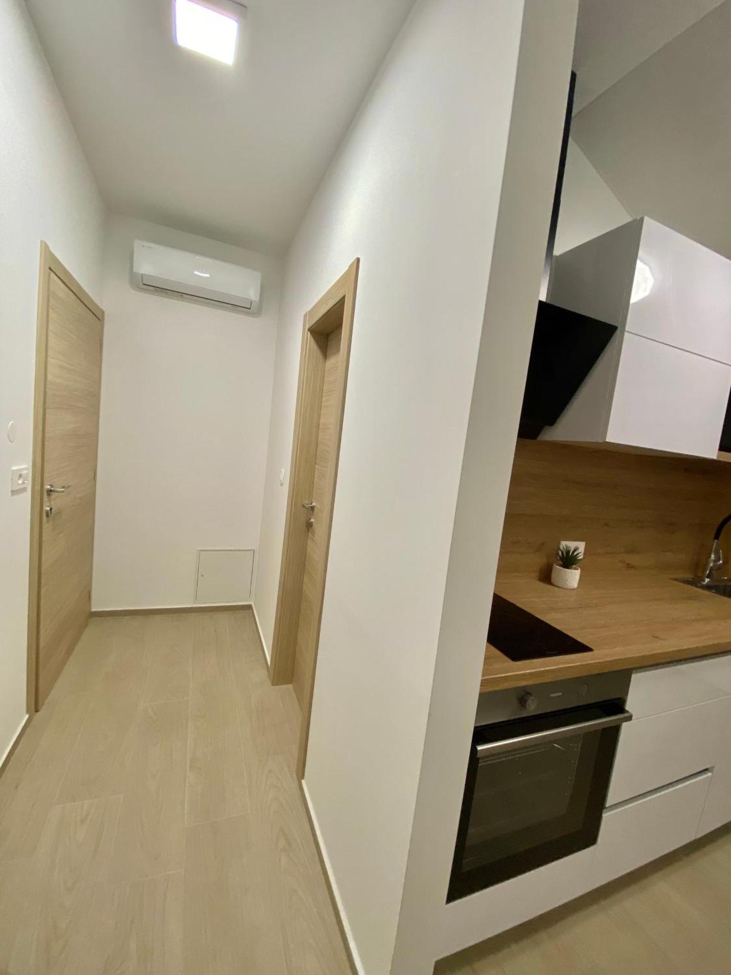 Theros Bibinje Exterior foto
